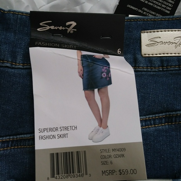 Seven 7 embroidered fashion skirt - Picture 6 of 6